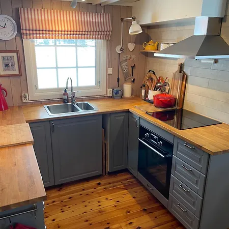 Holiday home Sommeridyll I Vannkanten